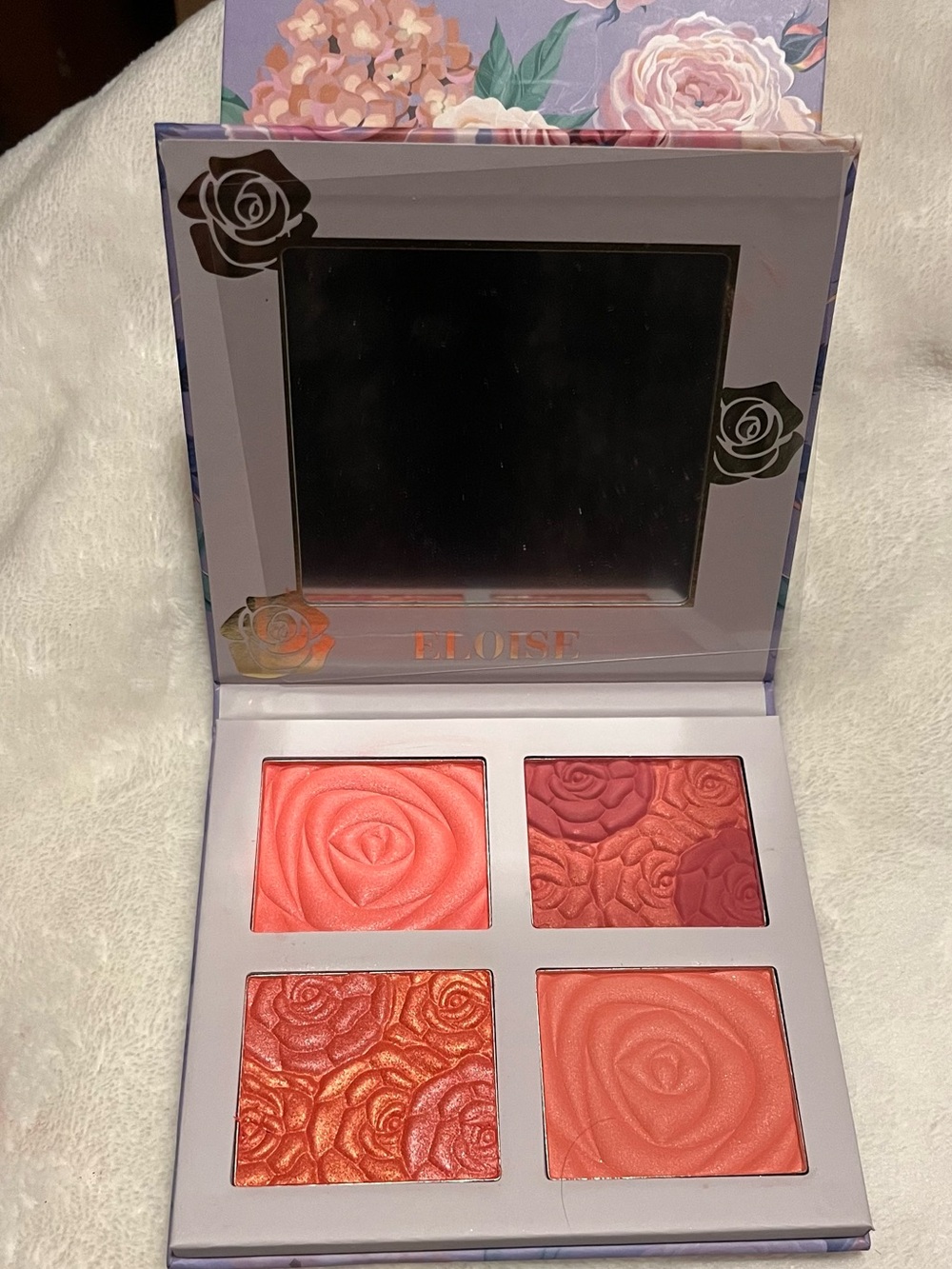 Pat McGrath Floral Four-Shade Blush Palette - Coral & Peach Pink - Picture 2 of 5